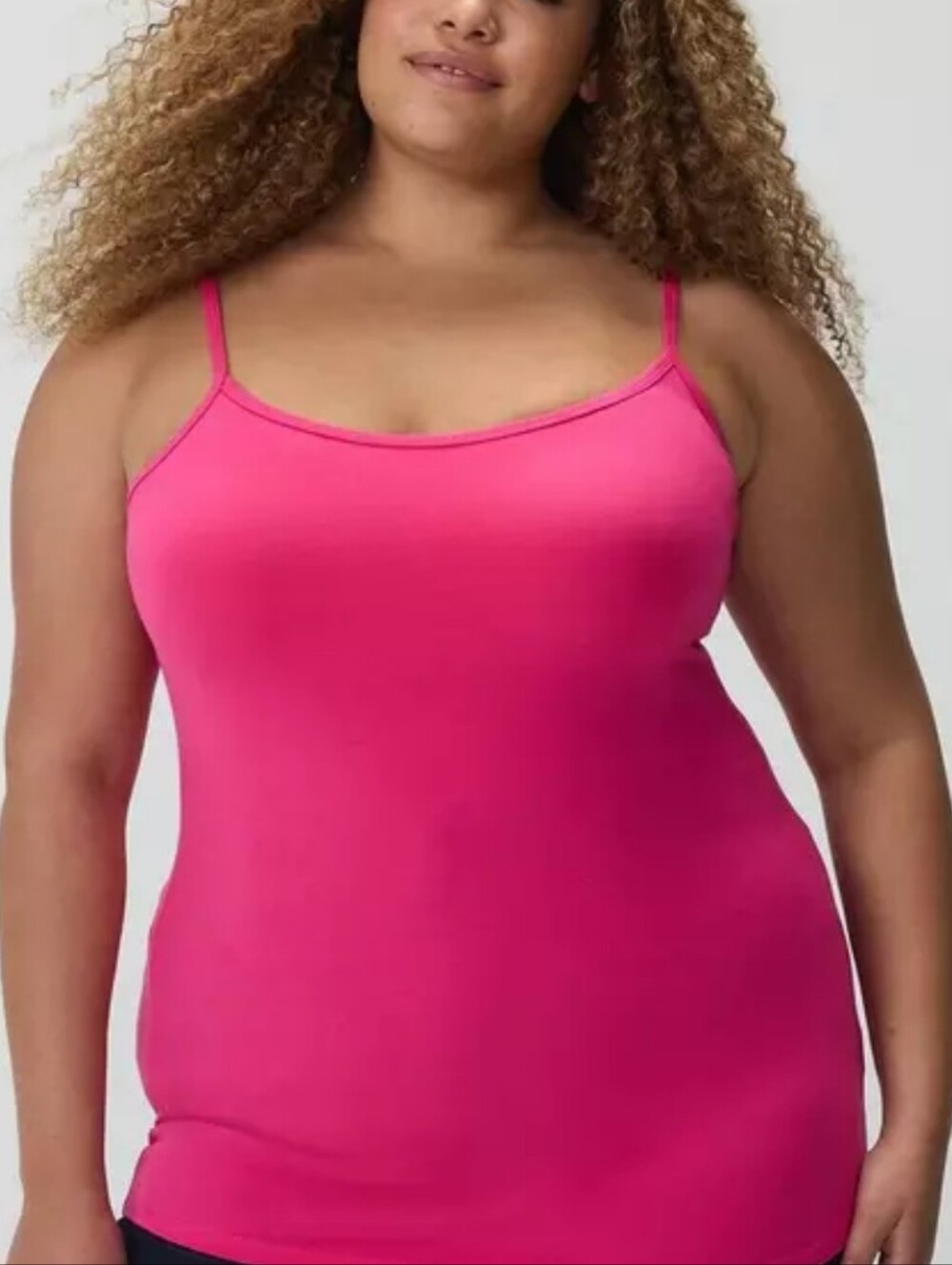 🆕️💗TORRID BRIGHT PINK FOXY SCOOP CAMI WITH BUILT-IN BRA💗